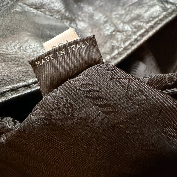 Prada Vitello Daino Hobo Shoulder Bag - Picture 4 of 15